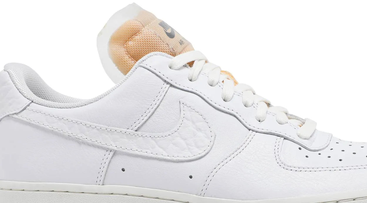 Air Force 1 '07 LX Bling - CZ8101-100 - Imagem 2