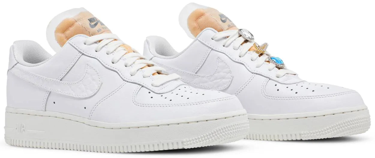 Air Force 1 '07 LX Bling - CZ8101-100 - Imagem 5