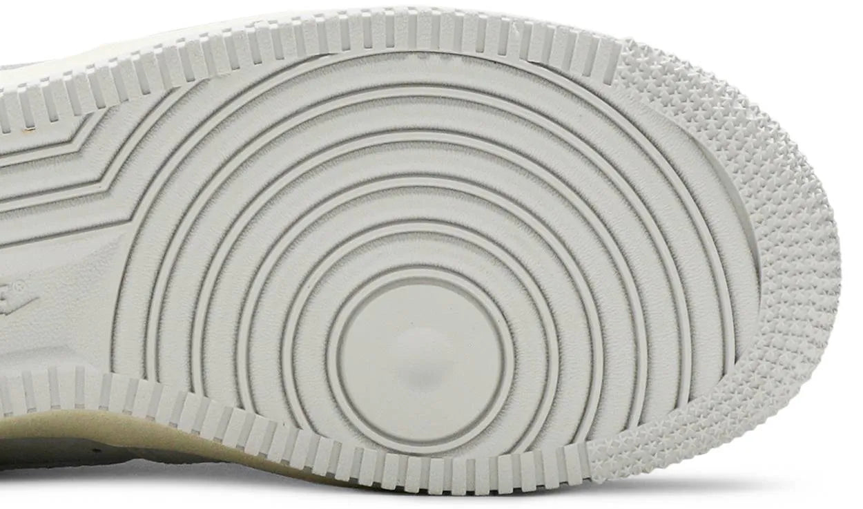 Air Force 1 '07 Premium 1-800 Toll Free - CJ1631-100 - Imagem 4