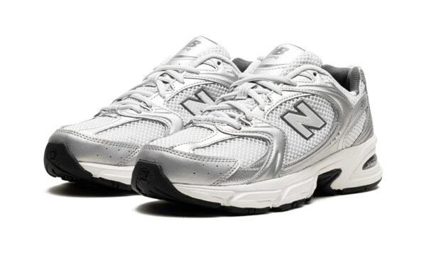 Tênis New Balance 530 "Grey Matter Silver Metallic" Prata - Imagem 2