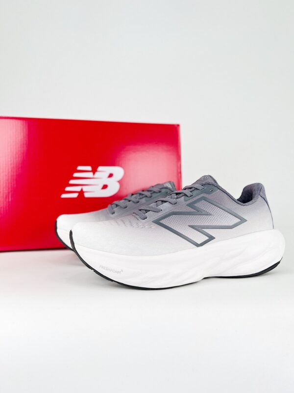 New Balance Fresh Foam X 1080 V14 - Cinza/Branco - Imagem 9