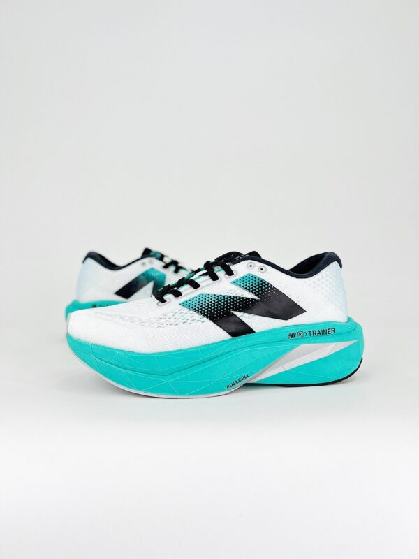 Tênis New Balance Fuelcell Supercomp Trainer V3 - Turquesa/Branco - Imagem 3