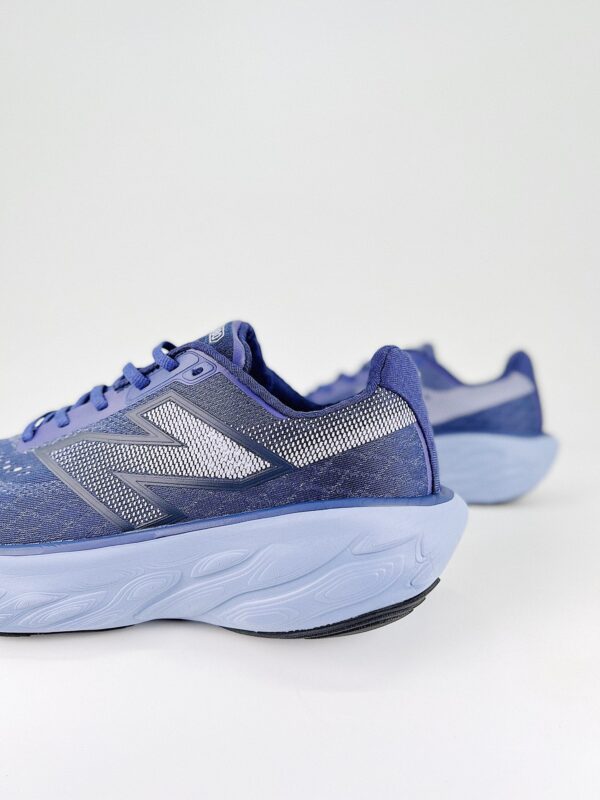 New Balance Fresh Foam X 1080 V14 - Roxo - Imagem 4