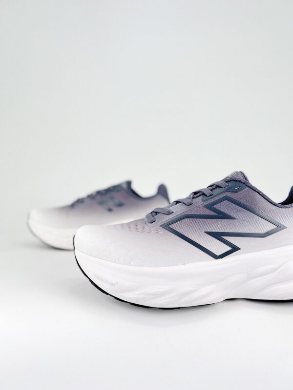 New Balance Fresh Foam X 1080 V14 - Cinza/Branco - Imagem 4
