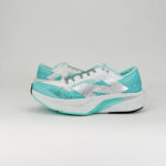New Balance FuelCell Rebel V4 - Azul Claro - Imagem 2