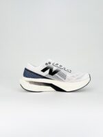 Tênis New Balance Fuelcell Supercomp Elite V4 'White Black' Branco/Preto - MFCPZSI - Imagem 6