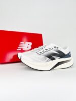 Tênis New Balance Fuelcell Supercomp Elite V4 'White Black' Branco/Preto - MFCPZSI - Imagem 9