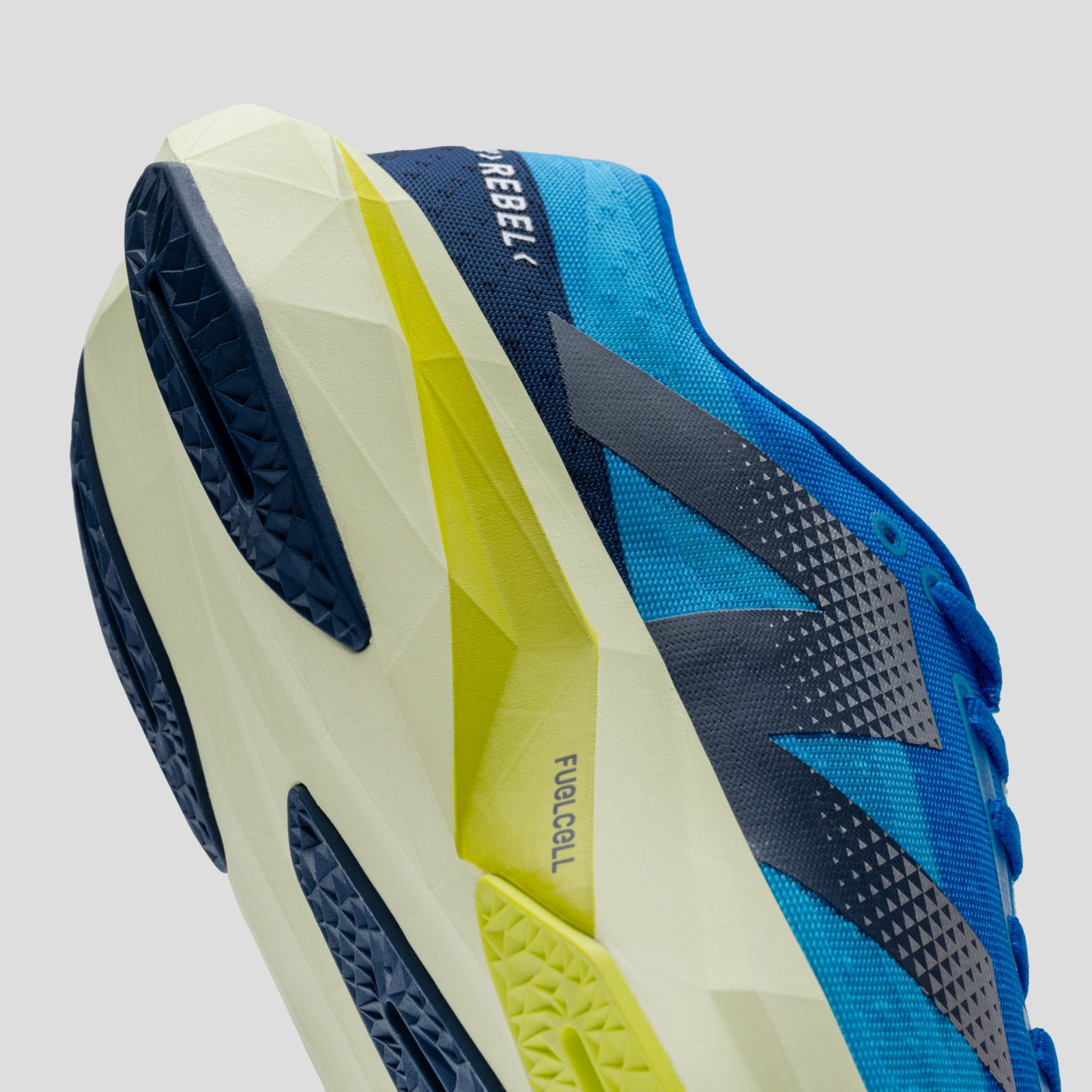 new-balance-fuelcell-rebel-v4-spice-blue-azul-amarelo-wfcxlb4-7 New Balance FuelCell Rebel V4 'Spice Blue' Azul/Amarelo - WFCXLB4 - Imagem 7