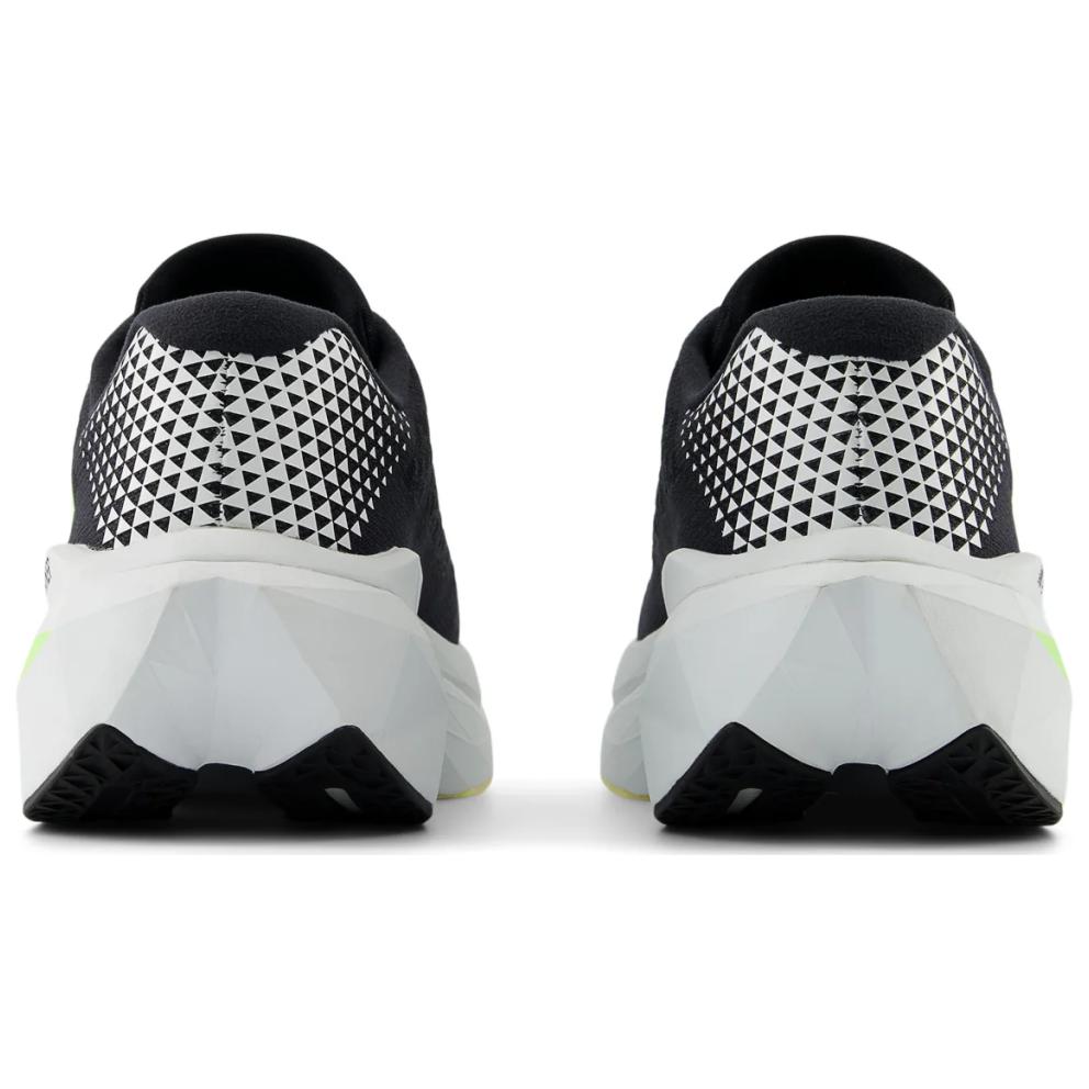 t-nis-new-balance-fuelcell-supercomp-trainer-v3-black-bleached-lime-glo-preto-mrcxlb4-4 Tênis New Balance FuelCell SuperComp Trainer v3 'Black Bleached Lime Glo' Preto - MRCXLB4 - Imagem 4