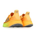 Tênis Adidas UltraBoost 5 'Spark Halo Silver' - ID8811 - Imagem 3