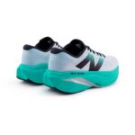 Tênis New Balance FuelCell SuperComp Trainer v3 'Cyber Jade' Turquesa - MRCXLW4 - Imagem 5